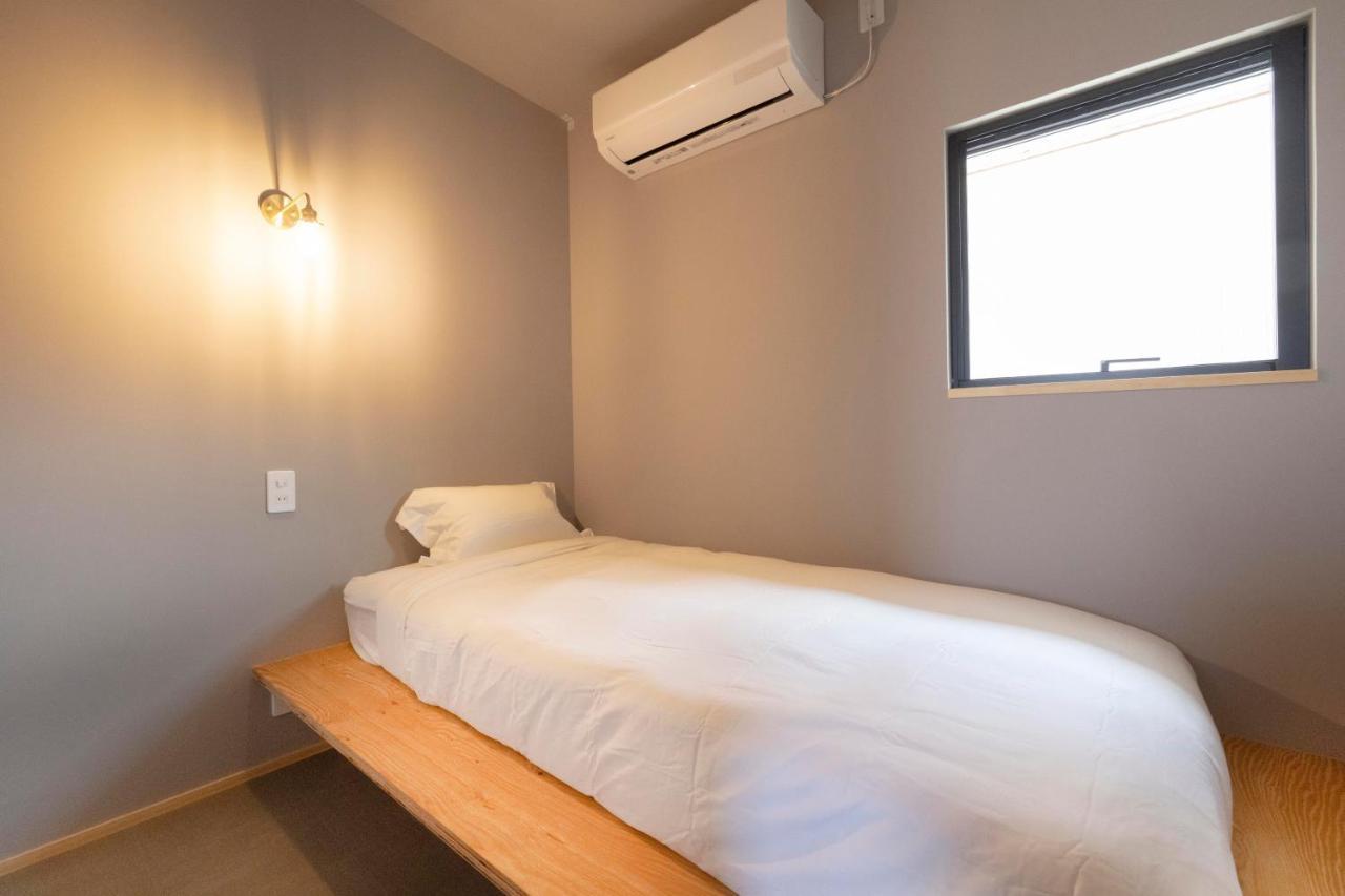 Coliving & Cafe Sando Imabari Railway Station Exteriér fotografie